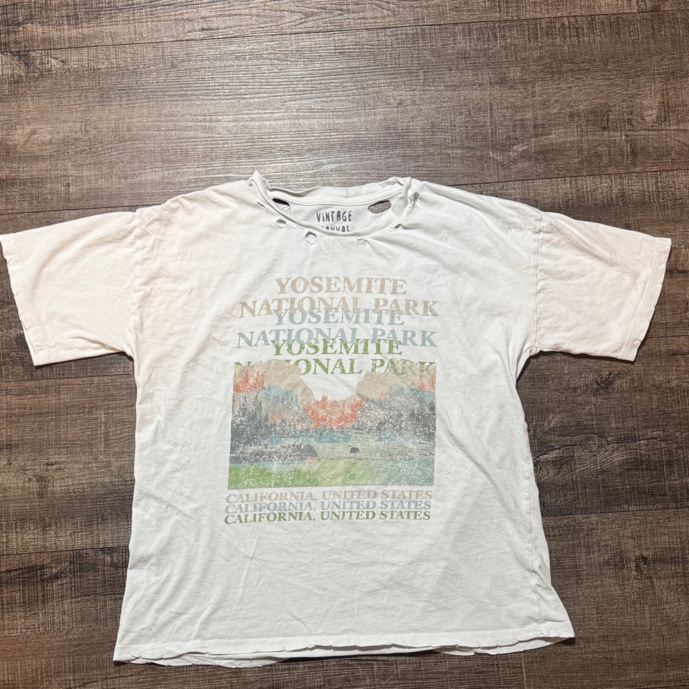 Vintage White Yosemite Graphic Tee